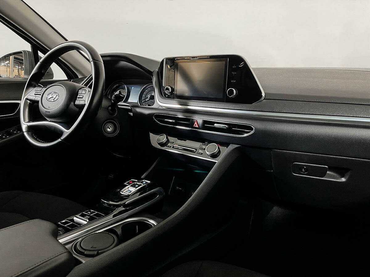 Купить Hyundai Sonata с пробегом. Фото: #8