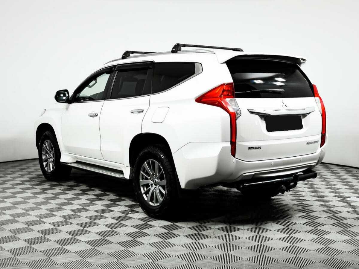 Купить Mitsubishi Pajero Sport с пробегом. Фото: #6