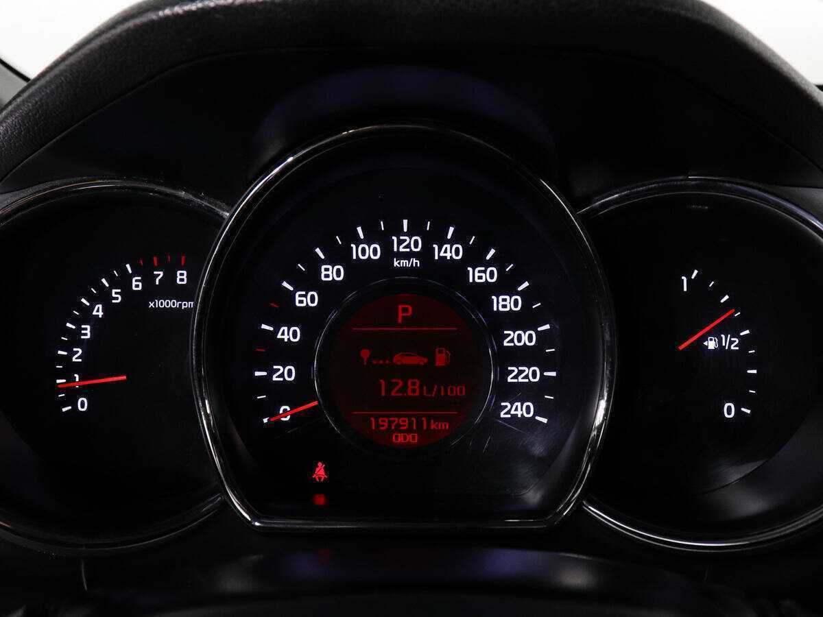 Купить Kia Ceed с пробегом. Фото: #7