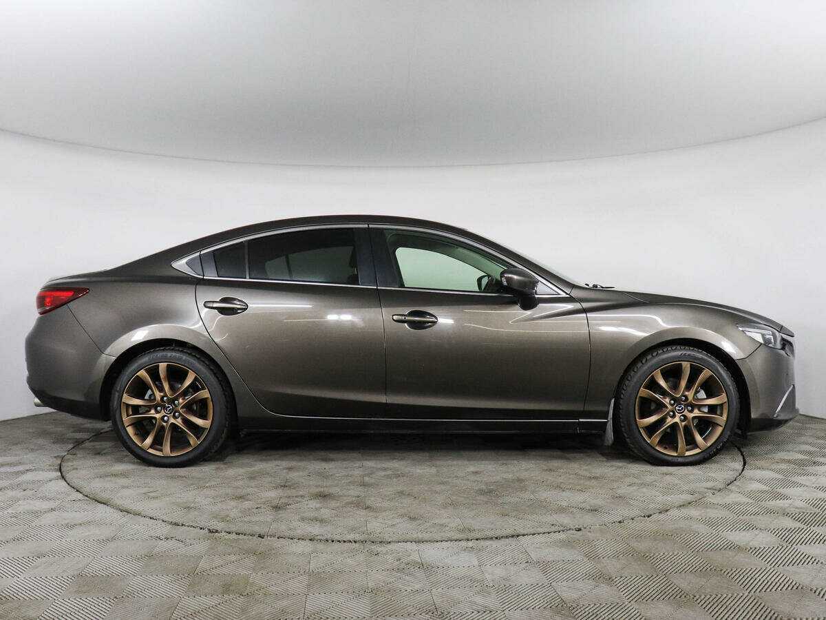 Купить Mazda 6 с пробегом. Фото: #3