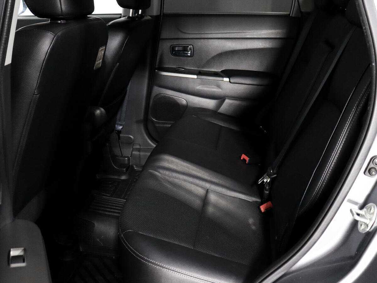 Продажа Б/У Митсубиши АС-Икс. Фото: #11