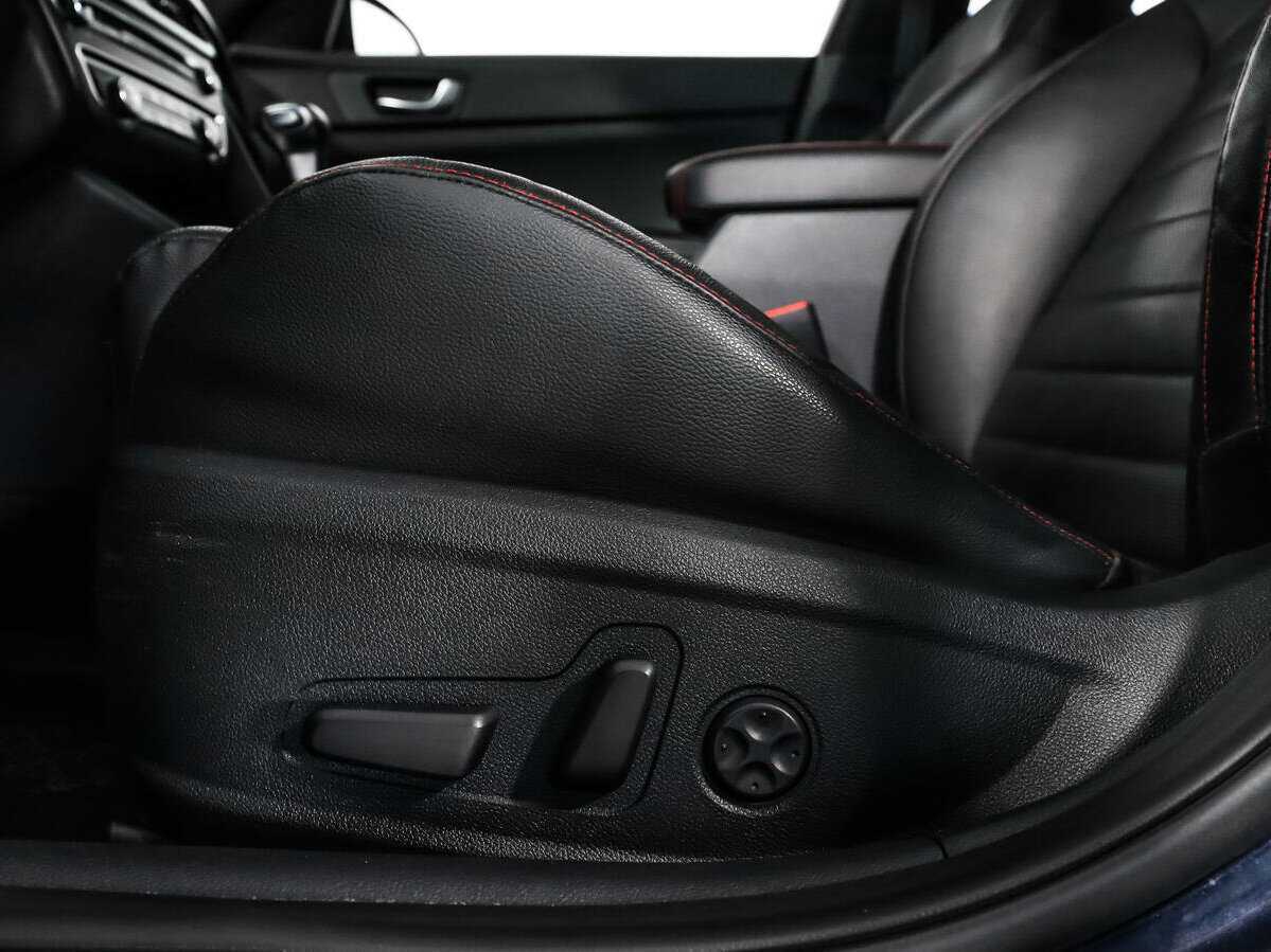 Купить Kia Optima с пробегом. Фото: #9