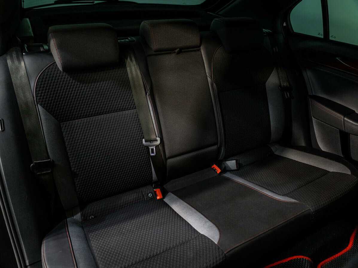 Купить Volkswagen Polo с пробегом. Фото: #8