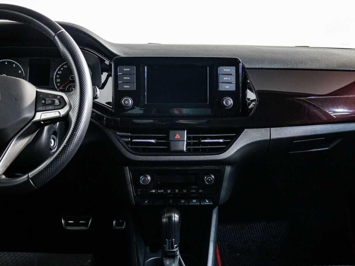 Купить Volkswagen Polo с пробегом. Фото: #12