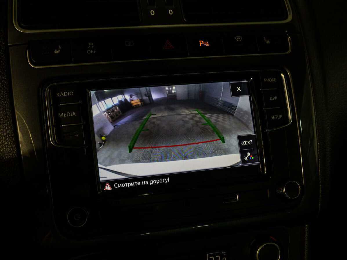 Купить Volkswagen Polo с пробегом. Фото: #14