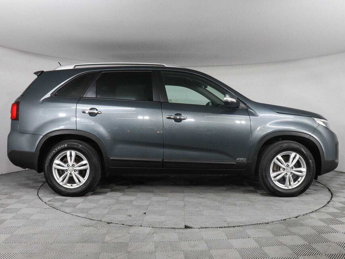 Купить Kia Sorento с пробегом. Фото: #3