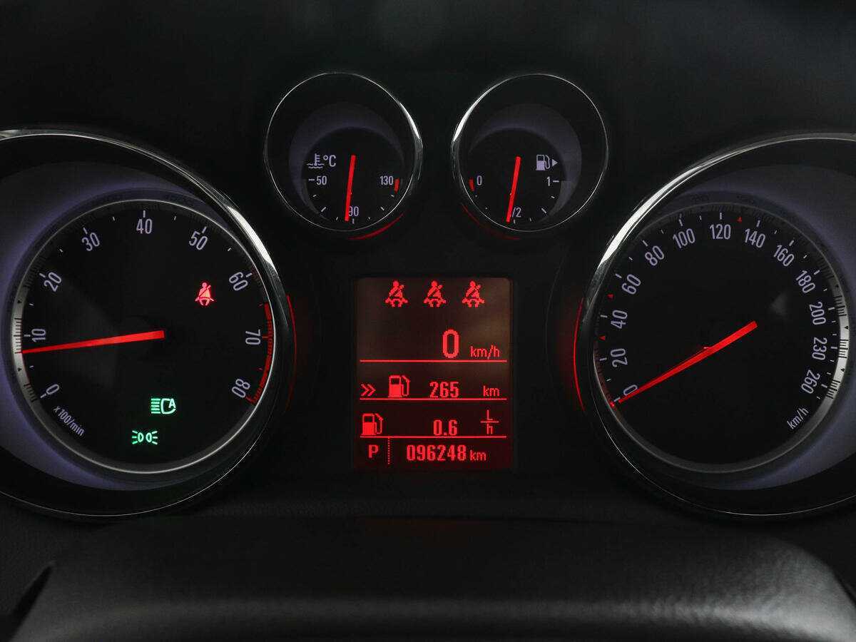 Купить Opel Mokka с пробегом. Фото: #10