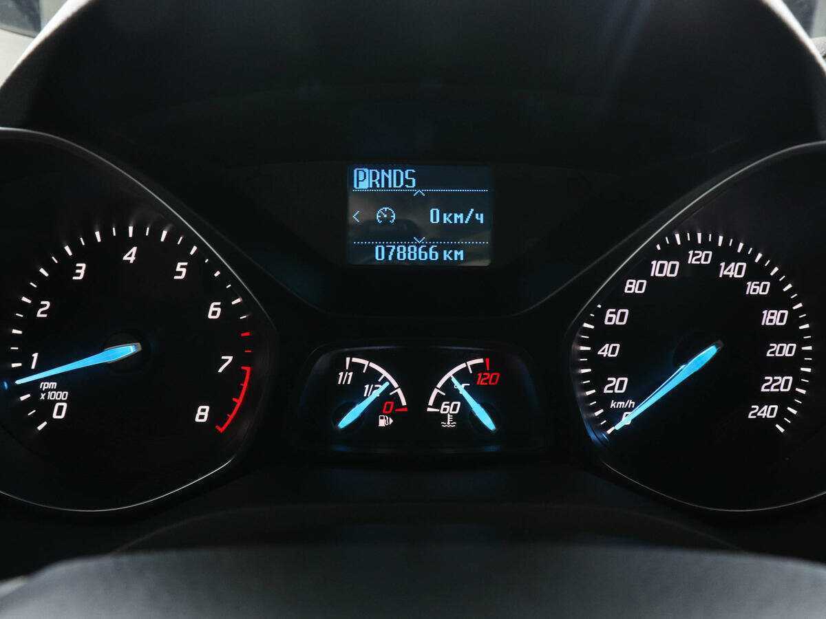 Купить Ford Kuga с пробегом. Фото: #10