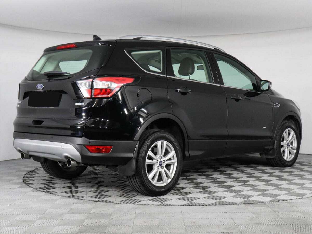 Купить Ford Kuga с пробегом. Фото: #4
