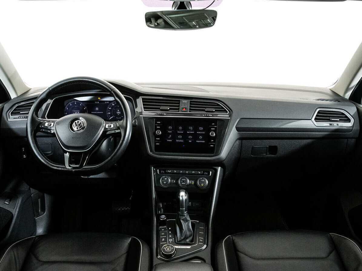 Купить Volkswagen Tiguan с пробегом. Фото: #9