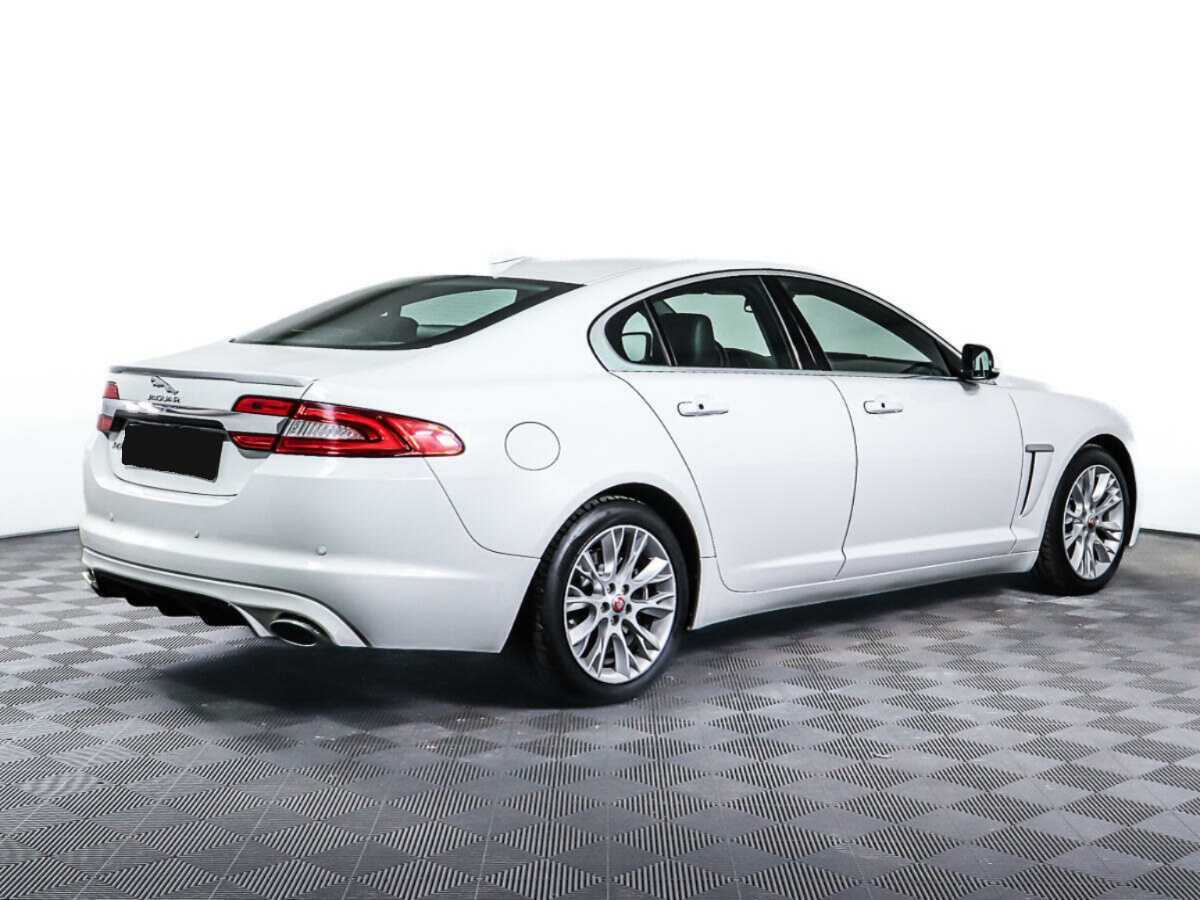 Купить Jaguar XF с пробегом. Фото: #4