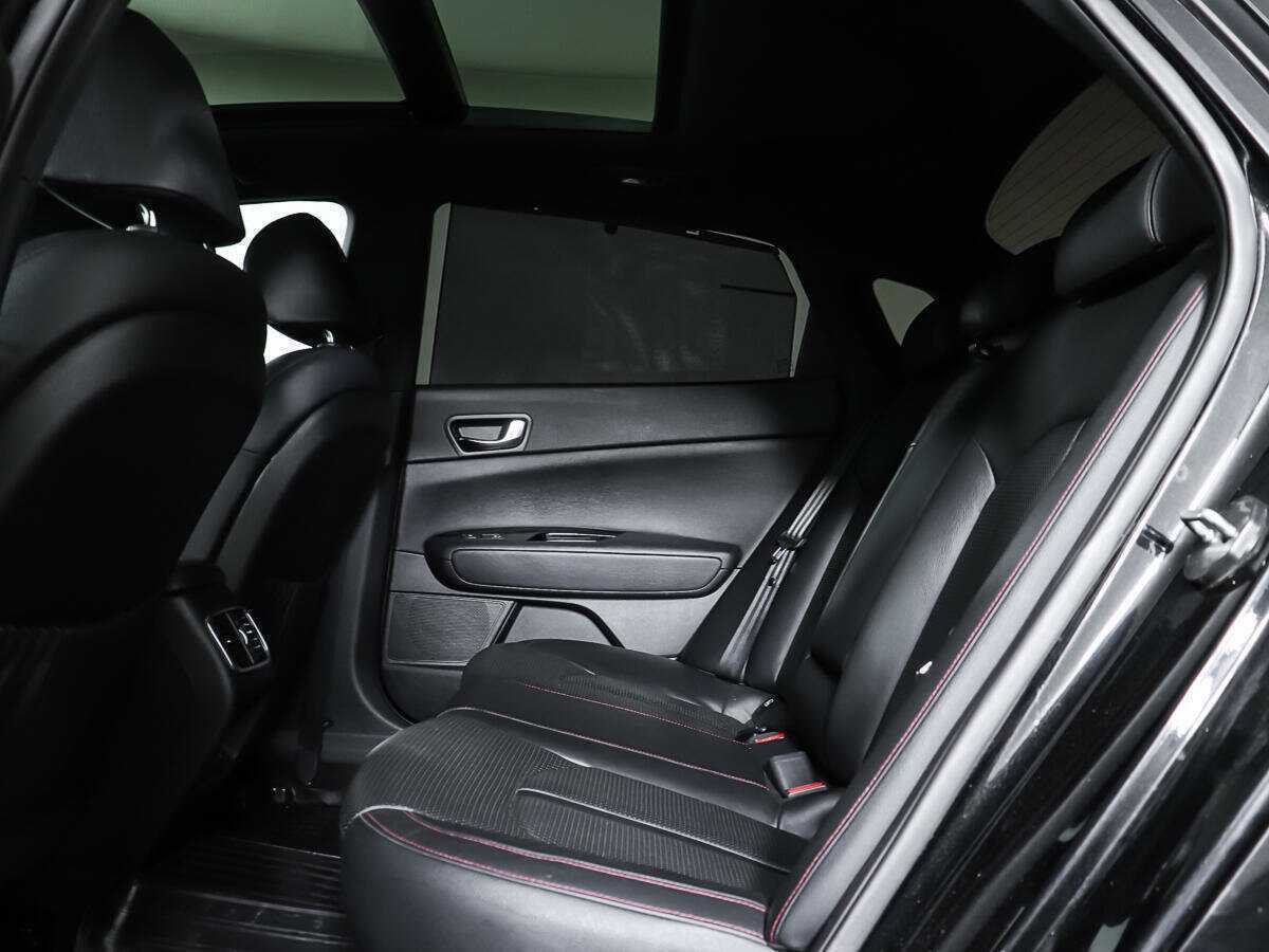 Купить Kia Optima с пробегом. Фото: #8