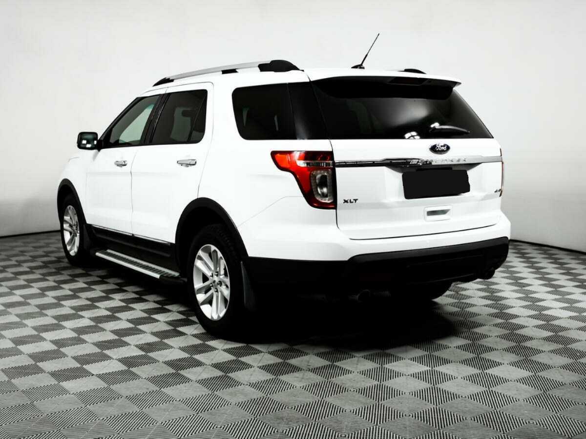 Купить Ford Explorer с пробегом. Фото: #6