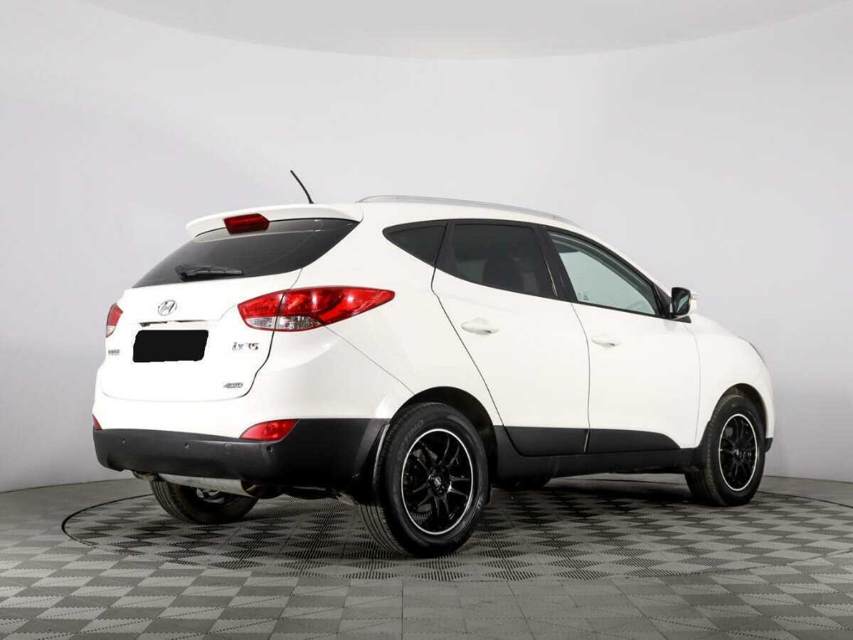 Купить Hyundai ix35 с пробегом. Фото: #4