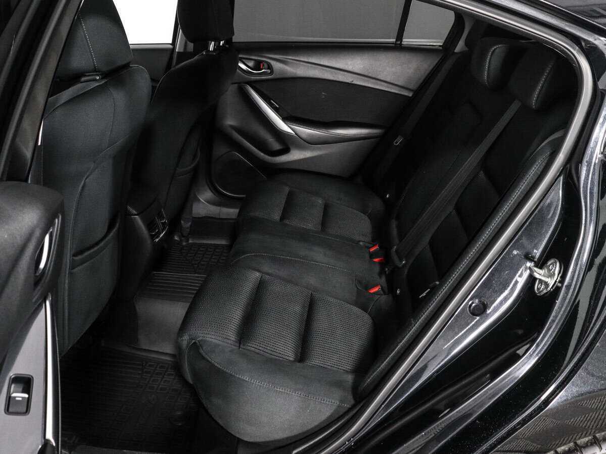 Купить Mazda 6 с пробегом. Фото: #12