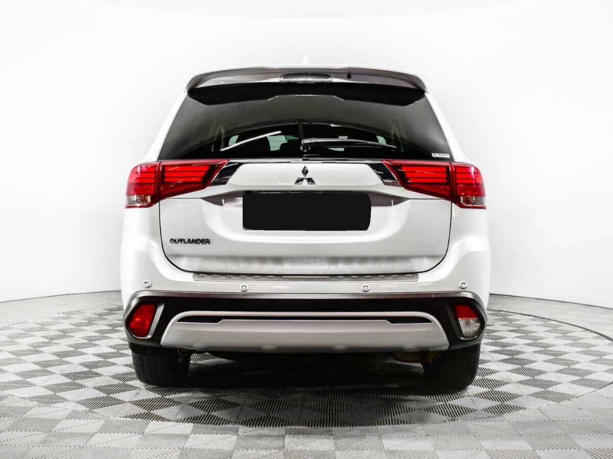 Купить Mitsubishi Outlander с пробегом. Фото: #5