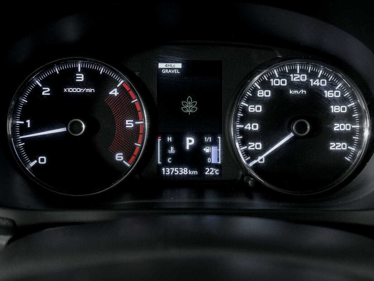 Купить Mitsubishi Pajero Sport с пробегом. Фото: #10