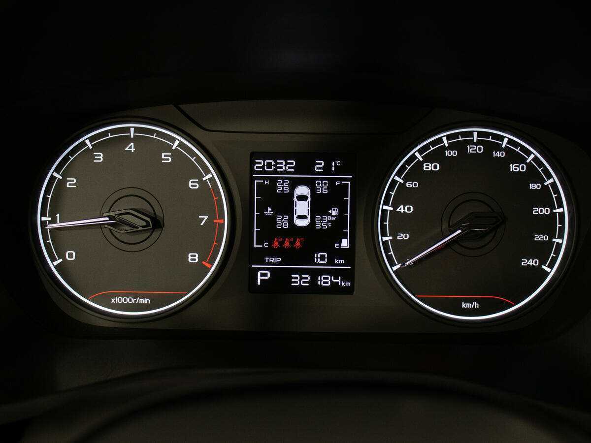 Купить Geely Emgrand с пробегом. Фото: #11