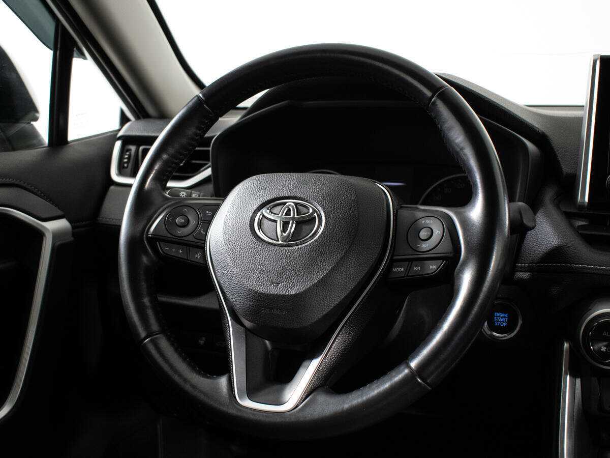 Купить Toyota RAV4 с пробегом. Фото: #11