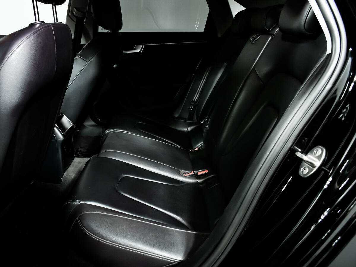 Купить Audi A4 с пробегом. Фото: #10