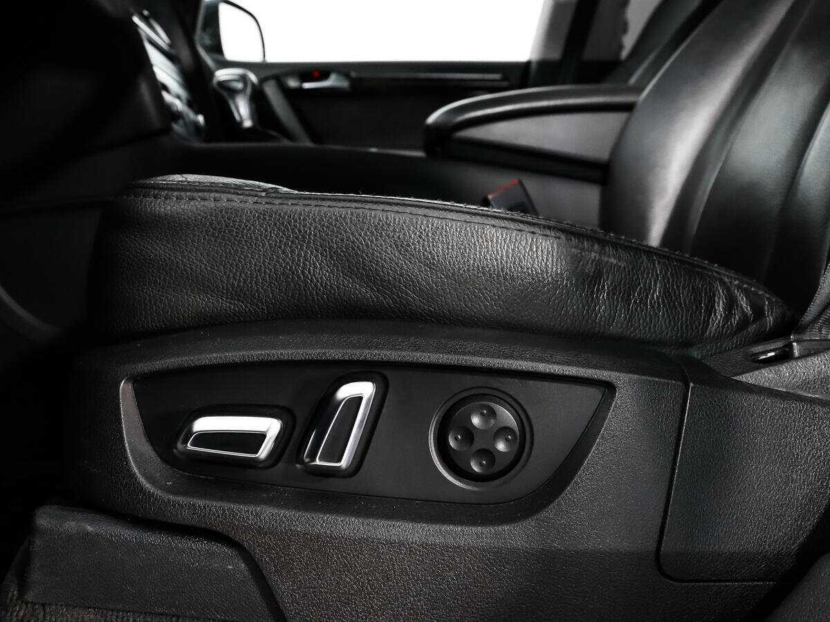 Купить Audi Q7 с пробегом. Фото: #9