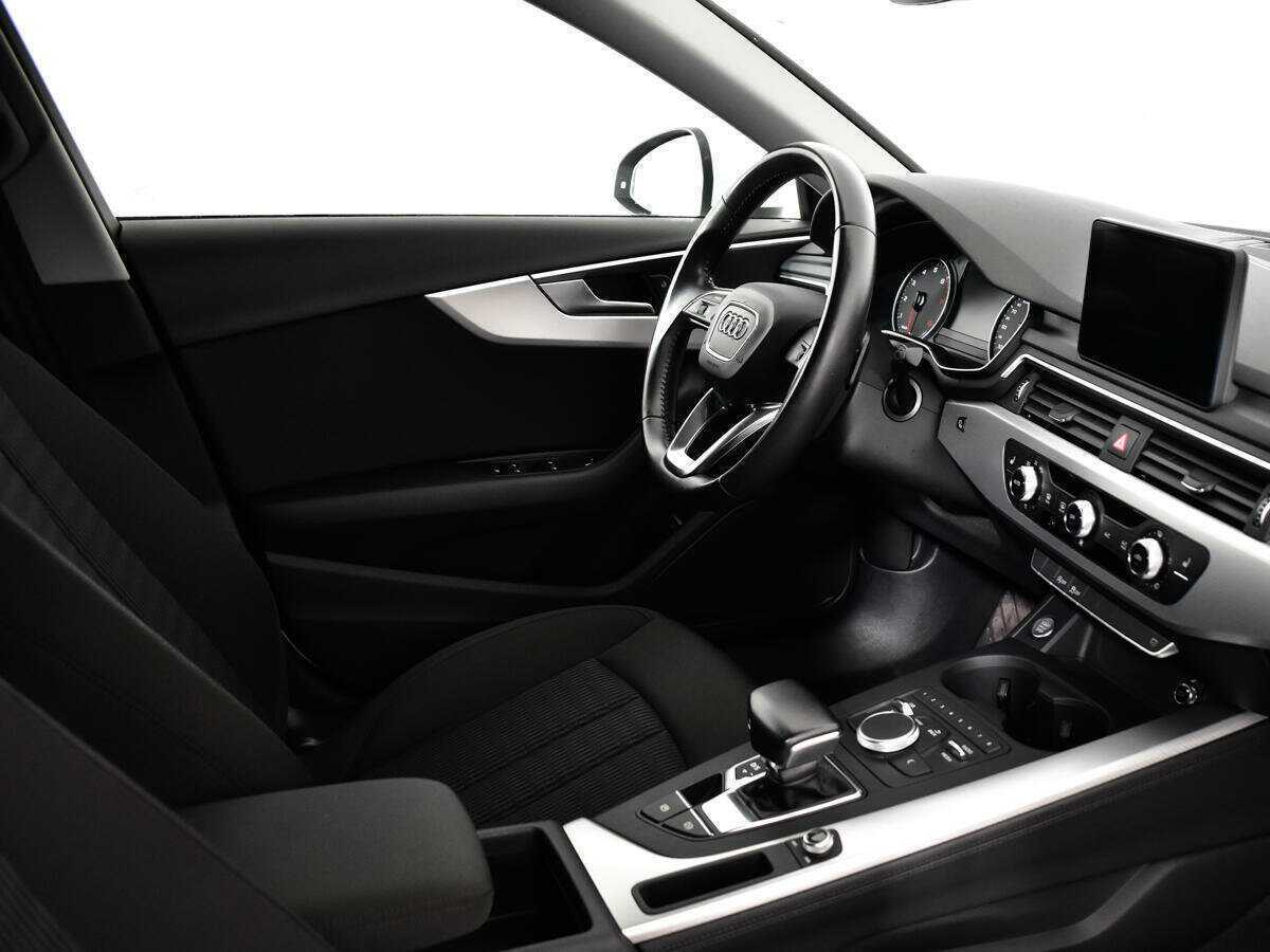 Купить Audi A4 с пробегом. Фото: #8