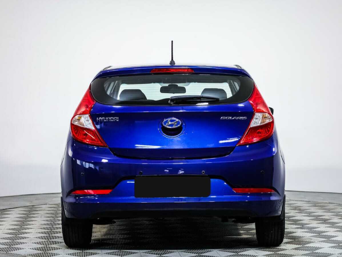Купить Hyundai Solaris с пробегом. Фото: #4