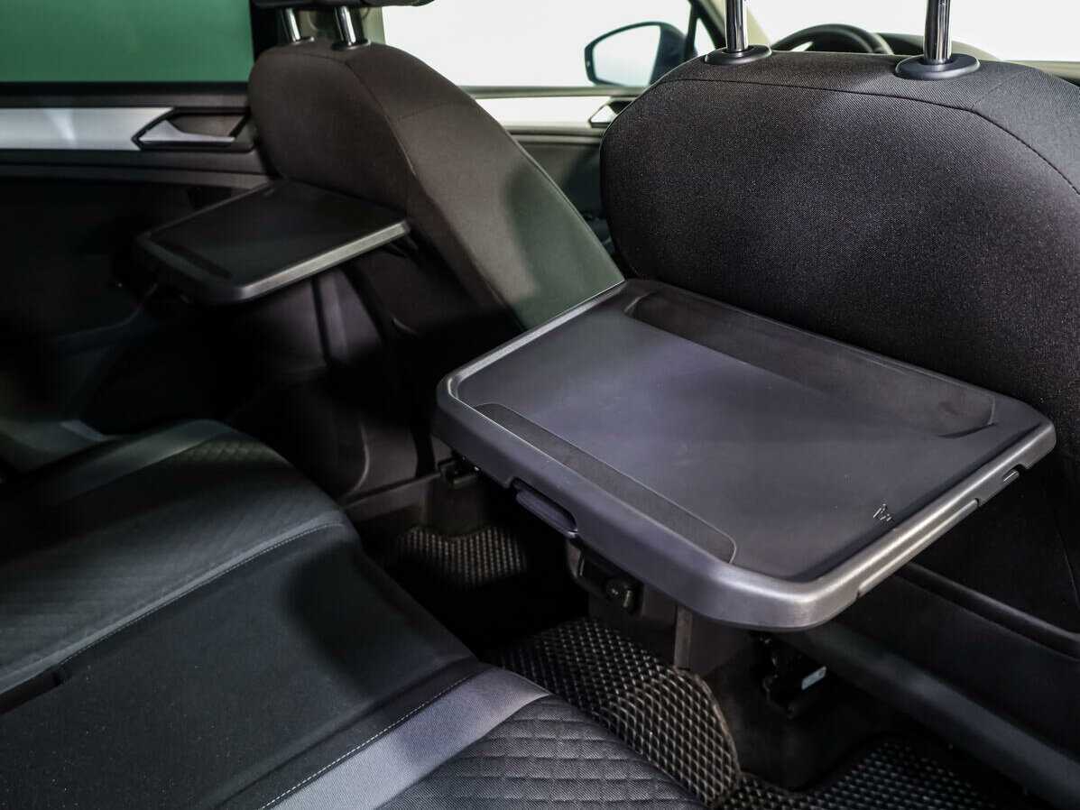 Купить Volkswagen Tiguan с пробегом. Фото: #12