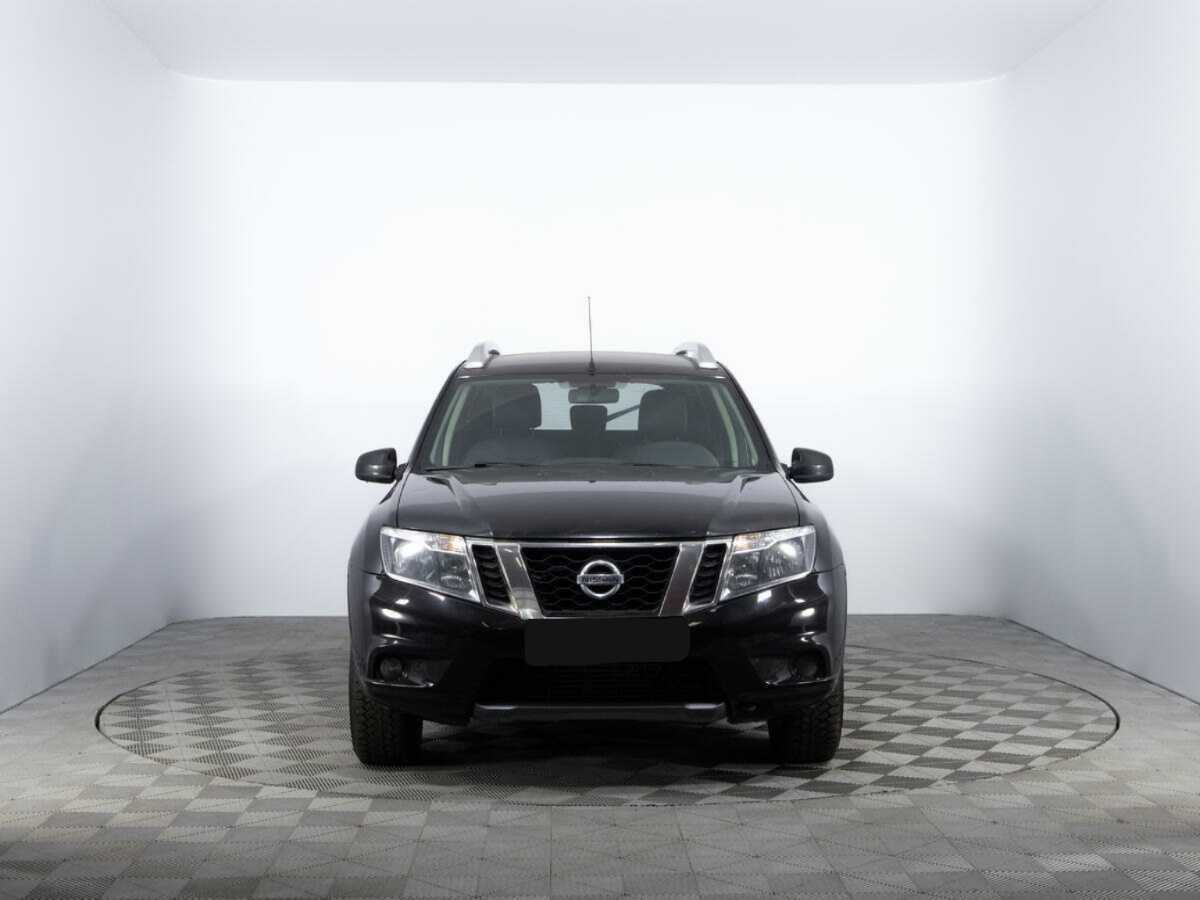 Купить Nissan Terrano с пробегом. Фото: #1
