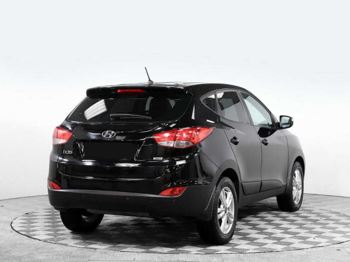 Купить Hyundai ix35 с пробегом. Фото: #3