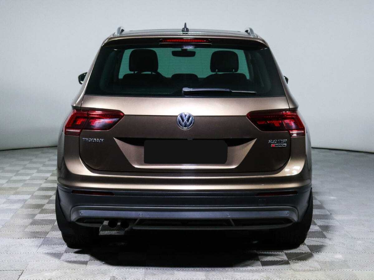 Купить Volkswagen Tiguan с пробегом. Фото: #4