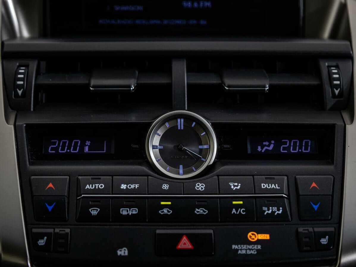 Купить Lexus NX с пробегом. Фото: #13