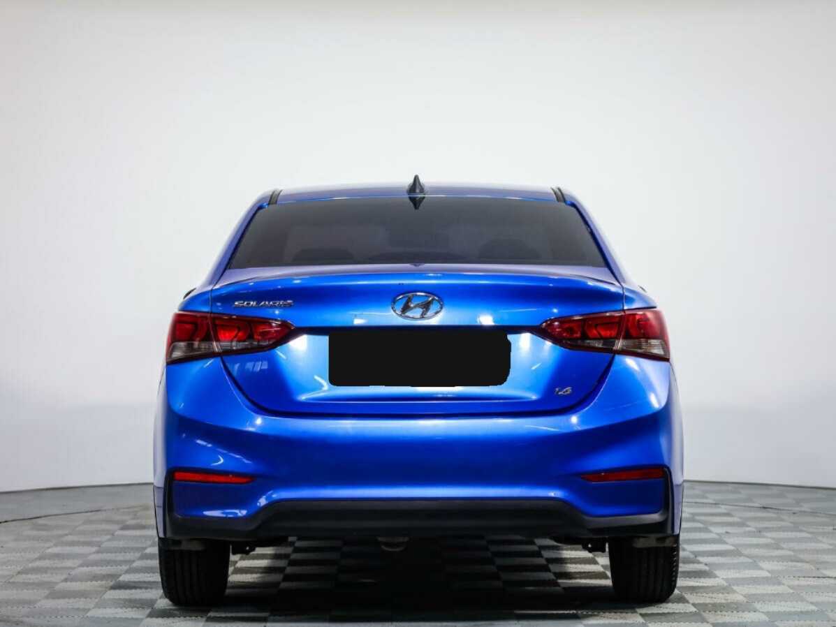 Купить Hyundai Solaris с пробегом. Фото: #4