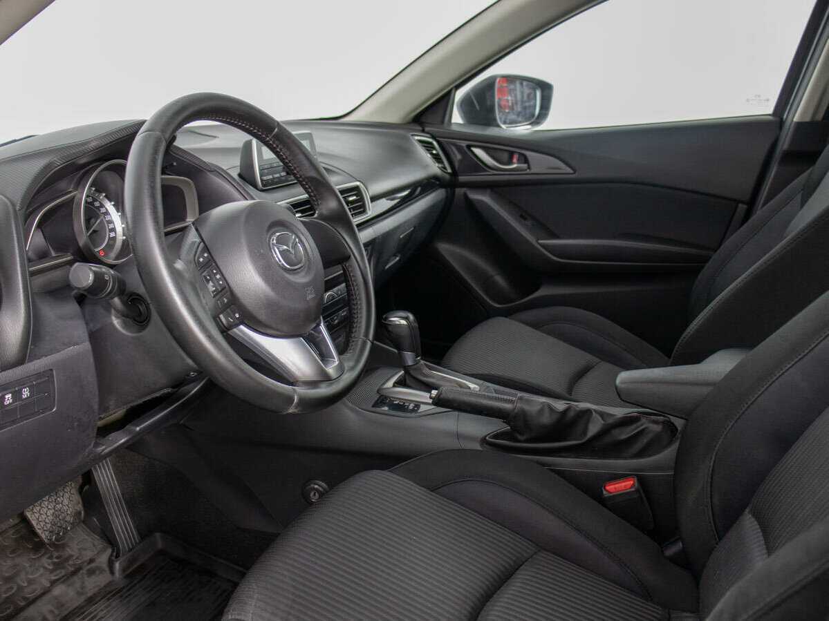 Купить Mazda 3 с пробегом. Фото: #9