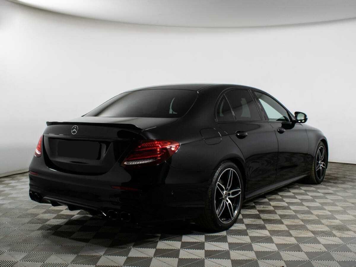 Купить Mercedes-Benz E-Класс с пробегом. Фото: #4