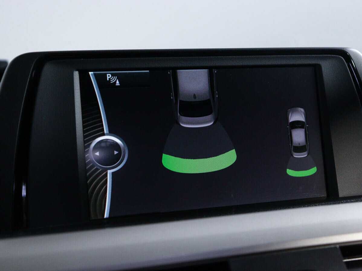 Купить BMW 3 серии с пробегом. Фото: #15