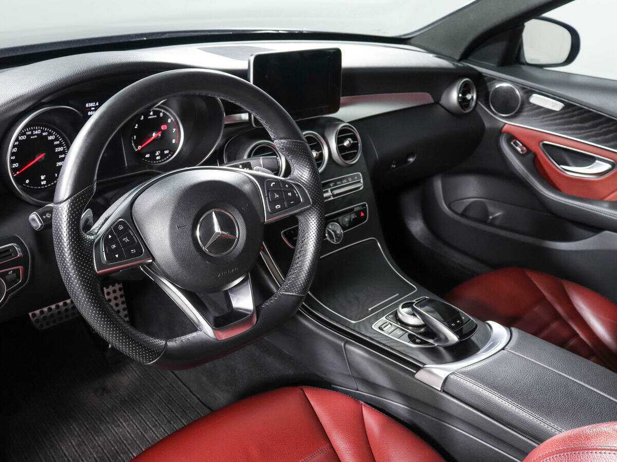 Купить Mercedes-Benz C-Класс с пробегом. Фото: #10