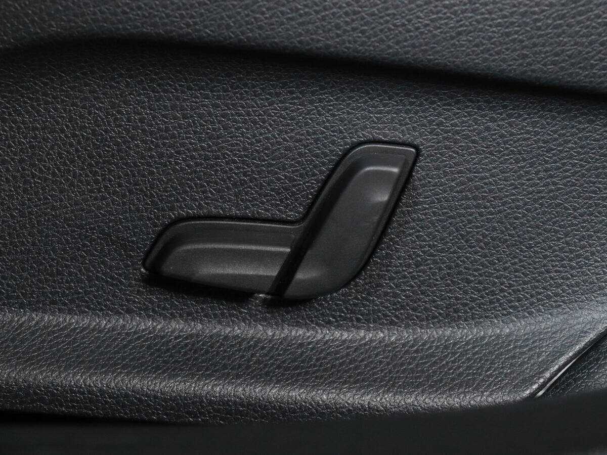 Купить Mercedes-Benz C-Класс с пробегом. Фото: #11