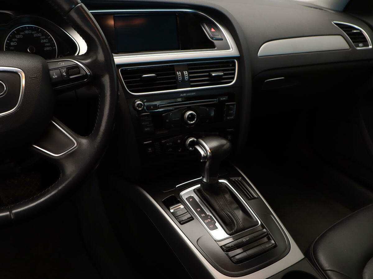 Купить Audi A4 с пробегом. Фото: #13
