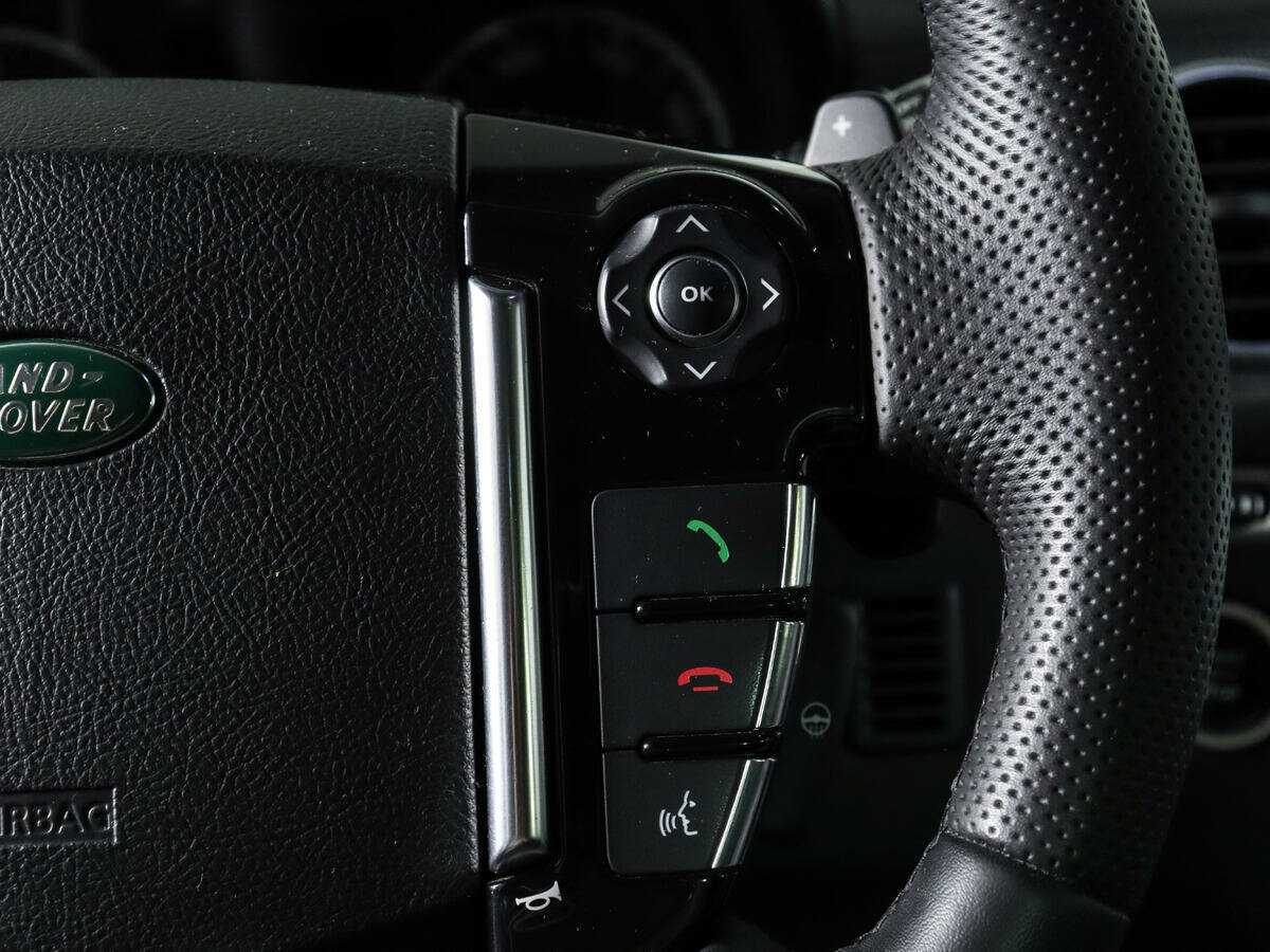 Купить Land Rover Discovery с пробегом. Фото: #22