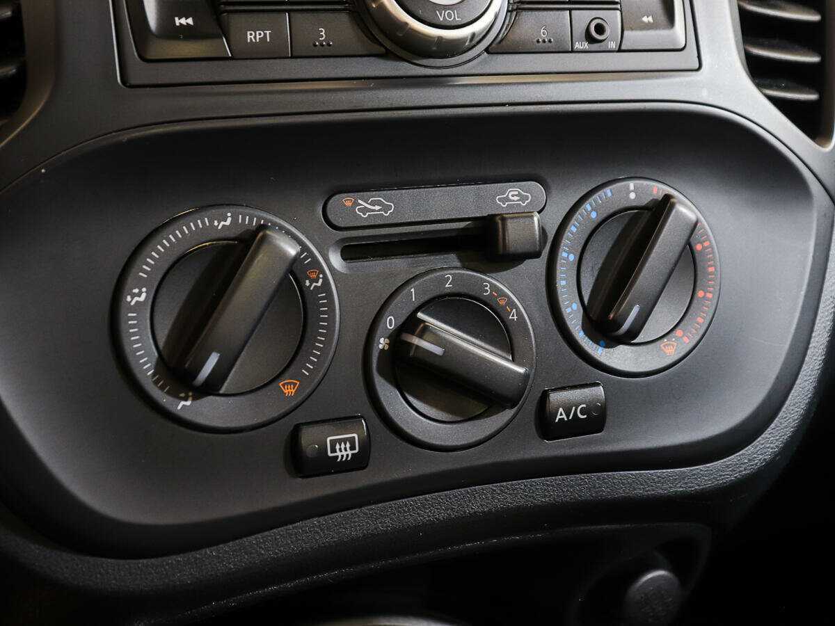 Купить Nissan Juke с пробегом. Фото: #14