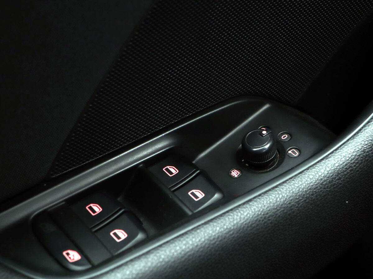 Купить Audi A3 с пробегом. Фото: #10