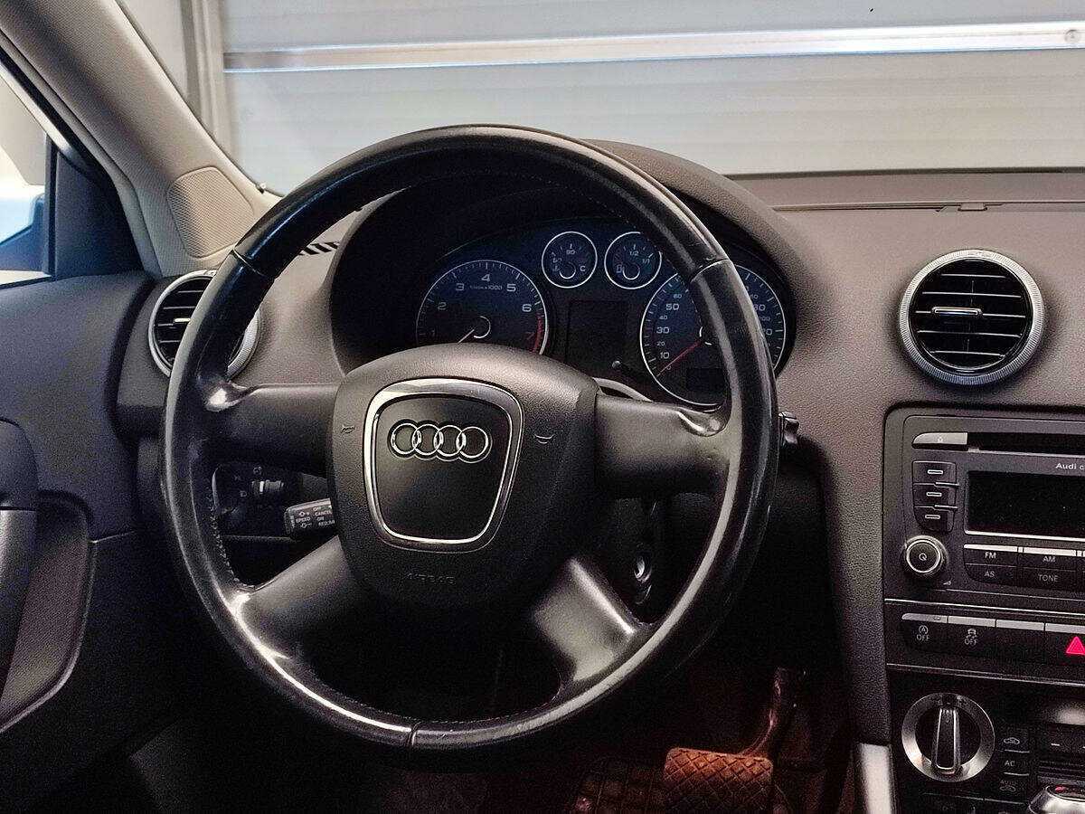 Купить Audi A3 с пробегом. Фото: #9