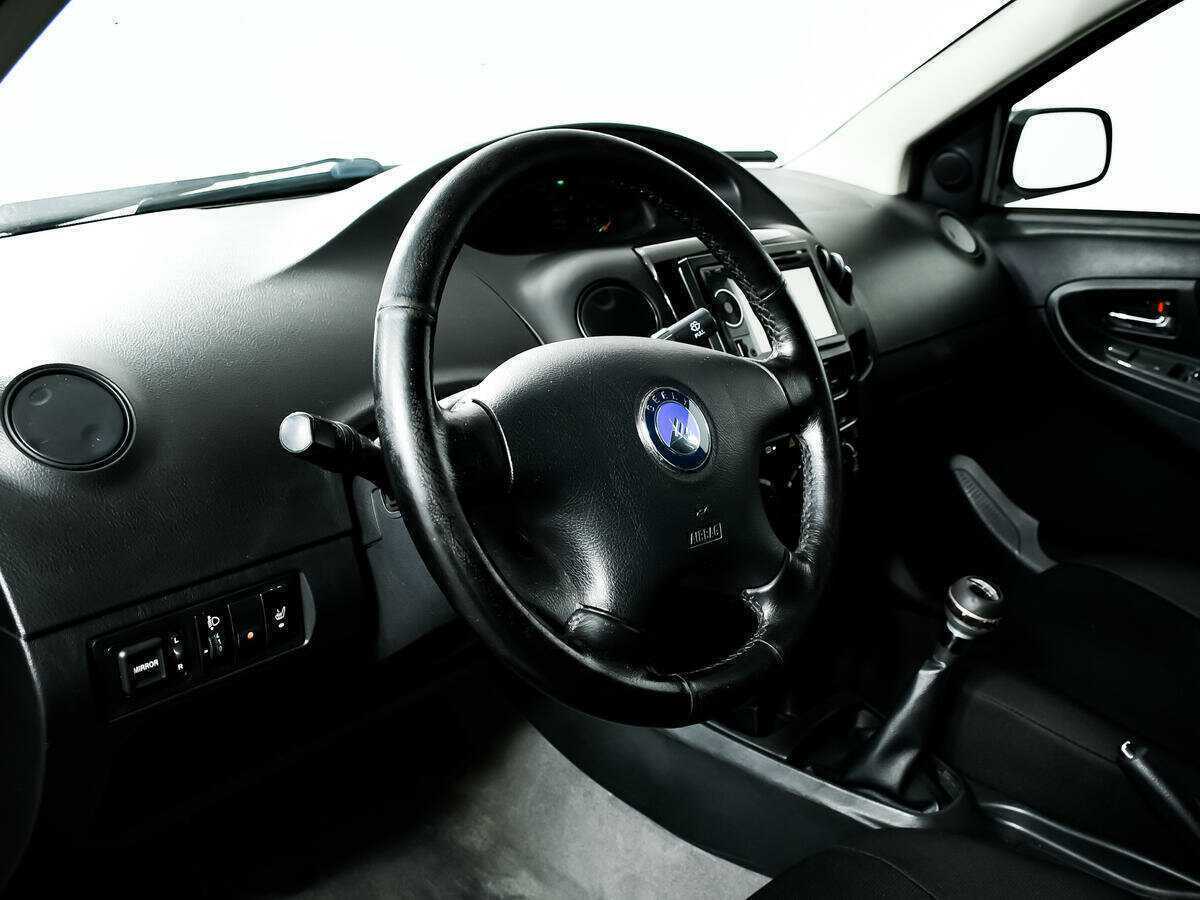 Купить Geely MK с пробегом. Фото: #12