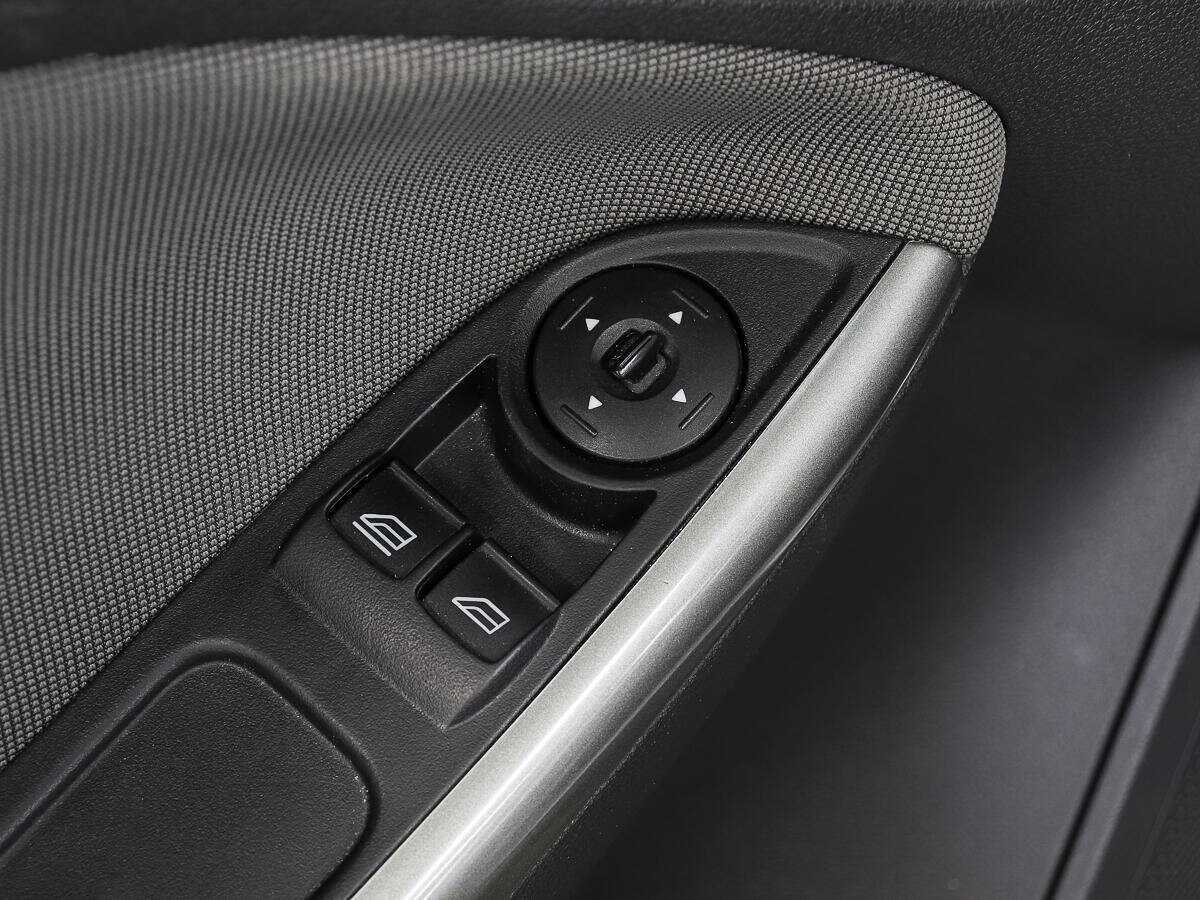 Купить Ford Focus с пробегом. Фото: #15