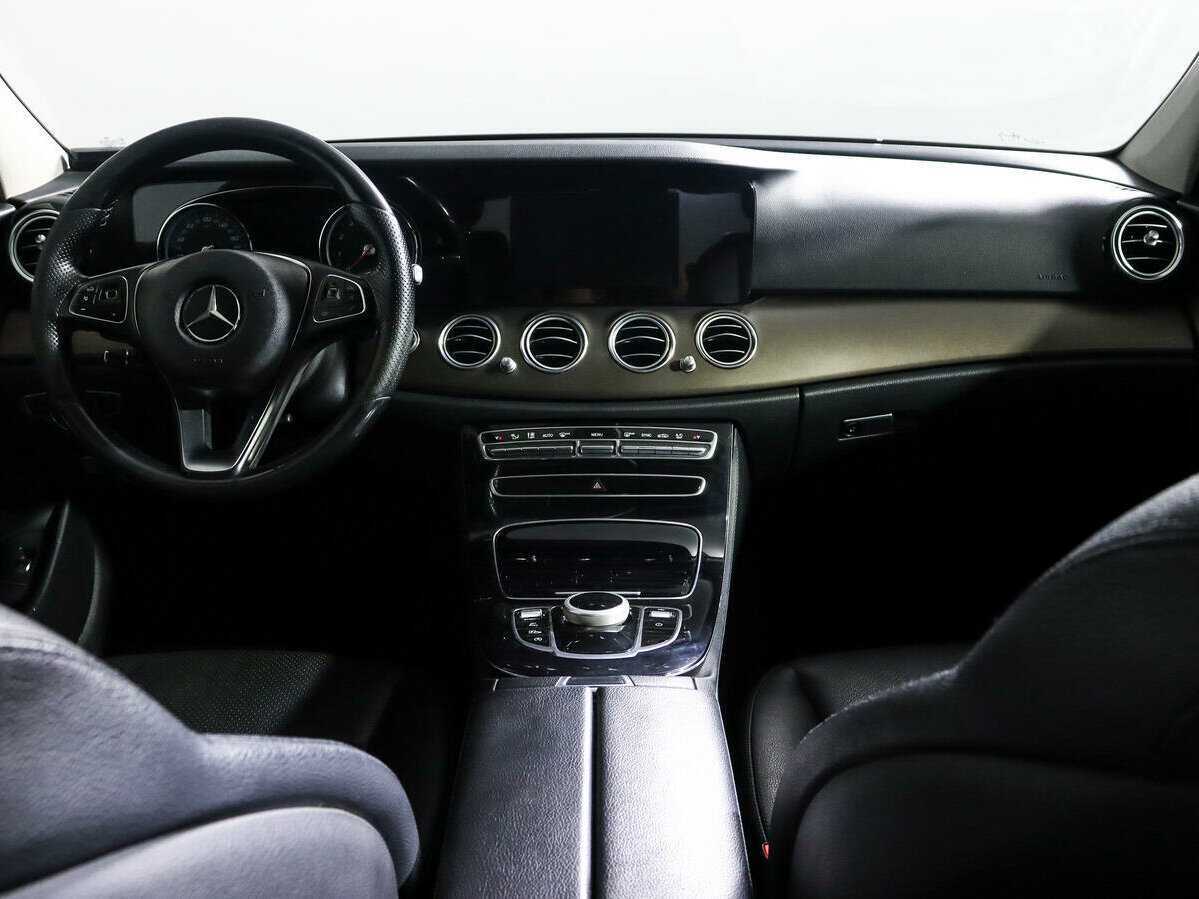 Купить Mercedes-Benz E-Класс с пробегом. Фото: #11