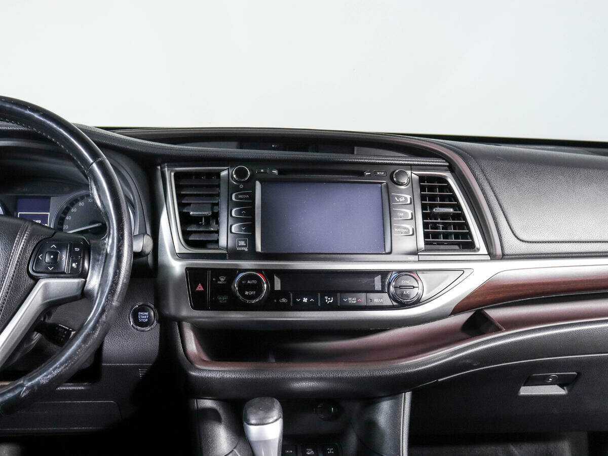Купить Toyota Highlander с пробегом. Фото: #12