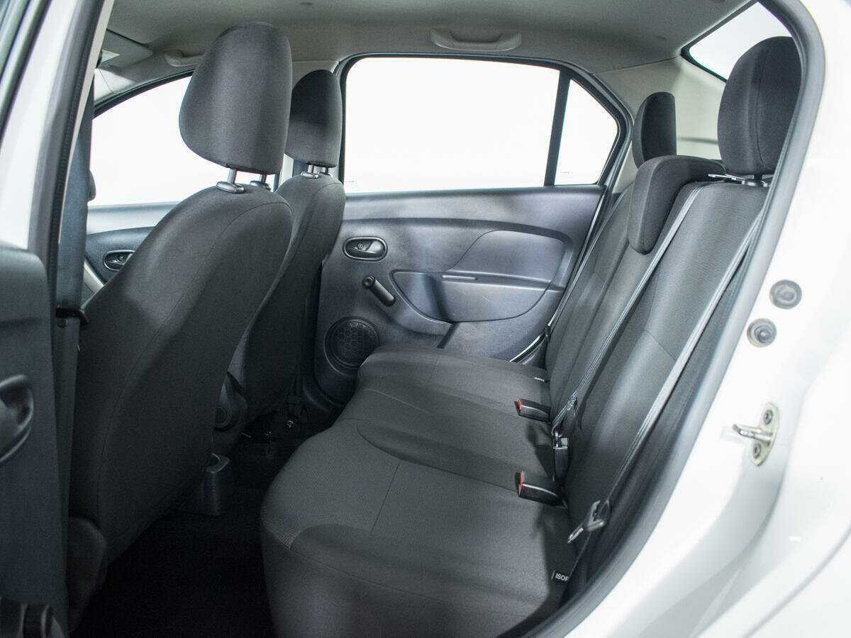 Купить Renault Logan с пробегом. Фото: #7