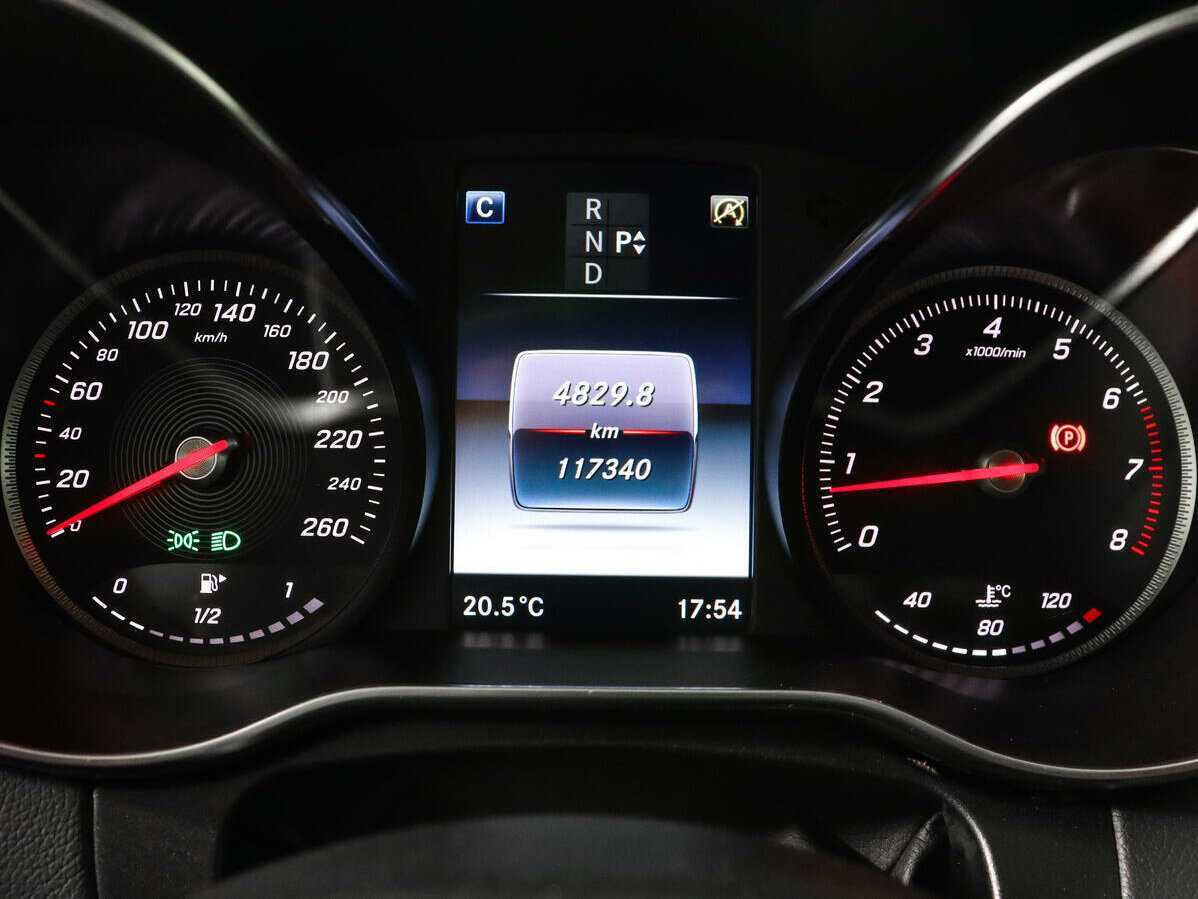 Купить Mercedes-Benz C-Класс с пробегом. Фото: #8