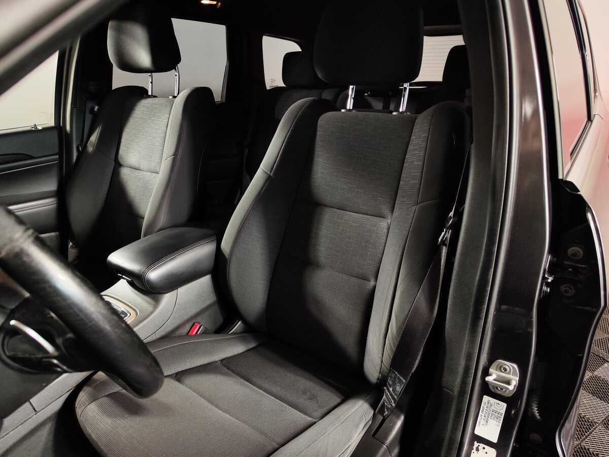 Купить Jeep Grand Cherokee с пробегом. Фото: #10